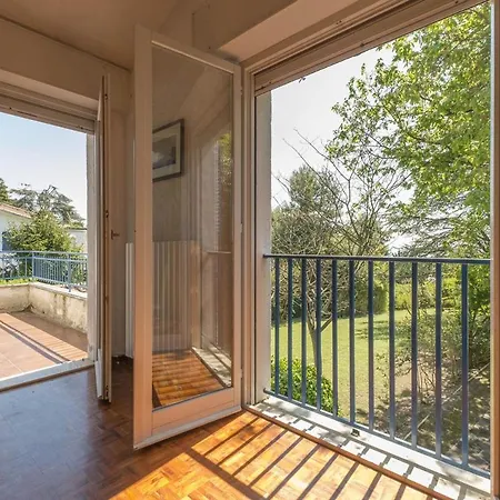 46 - Splendida Singola Al Taunus Con Vista Mare, Ampio Giardino, Inclusa Nel Prezzo Numana