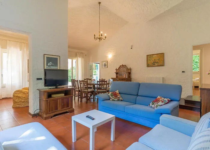 46 - Splendida Singola Al Taunus Con Vista Mare E Ampio Giardino - Inclusa Villa Numana