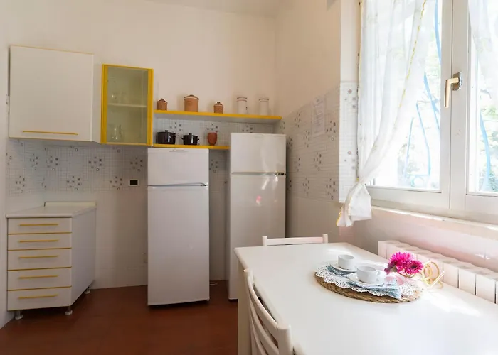 46 - Splendida Singola Al Taunus Con Vista Mare E Ampio Giardino - Inclusa